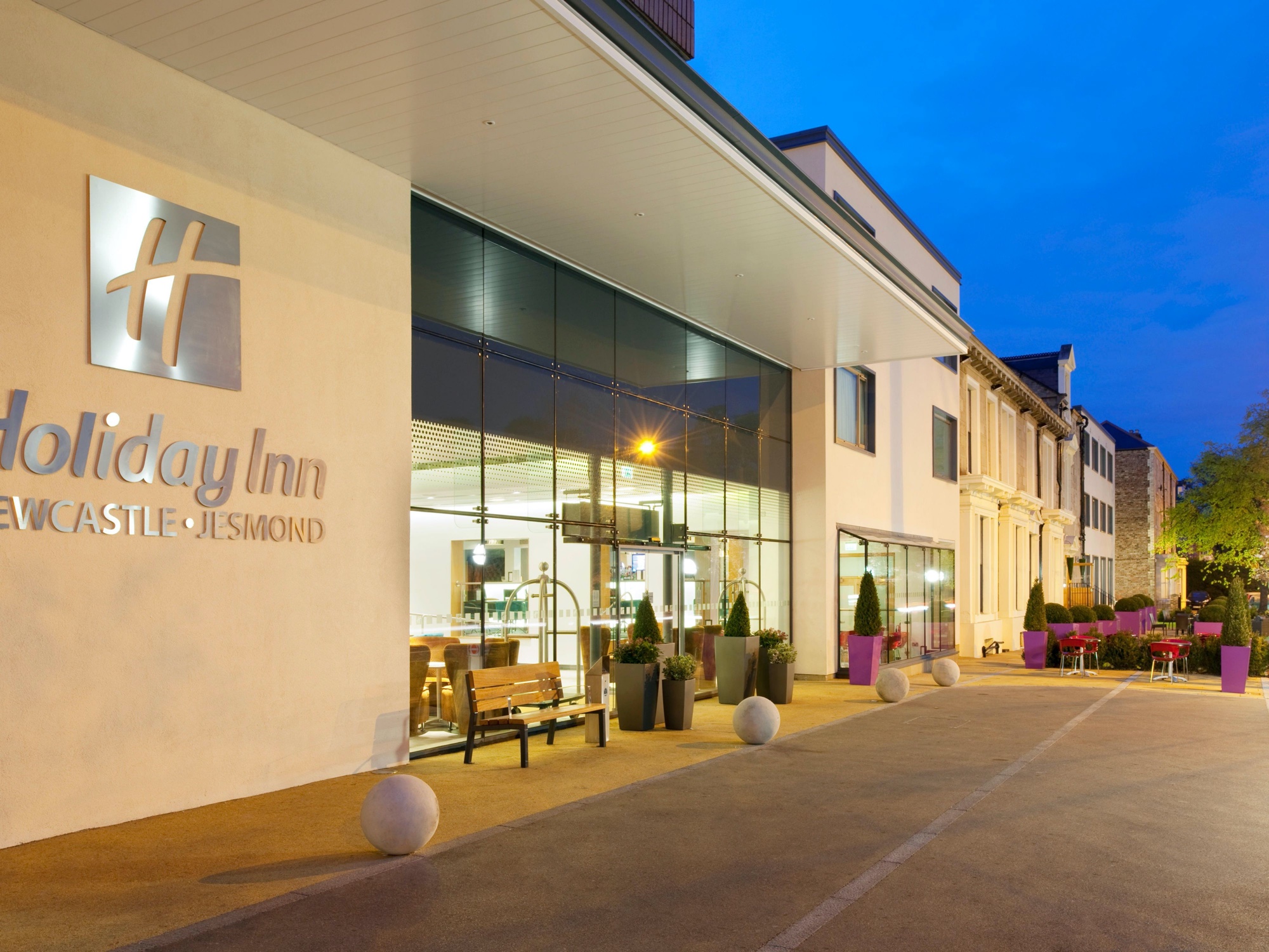 Holiday Inn Newcastle Jesmond Cairn Group